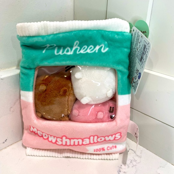 Pusheen Other - Pusheen Meowshmallows 3 piece set NWT